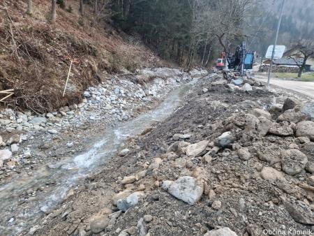 Sanacijska obnova vodotokov in hudournikov po poplavah na Krivčevem (9)